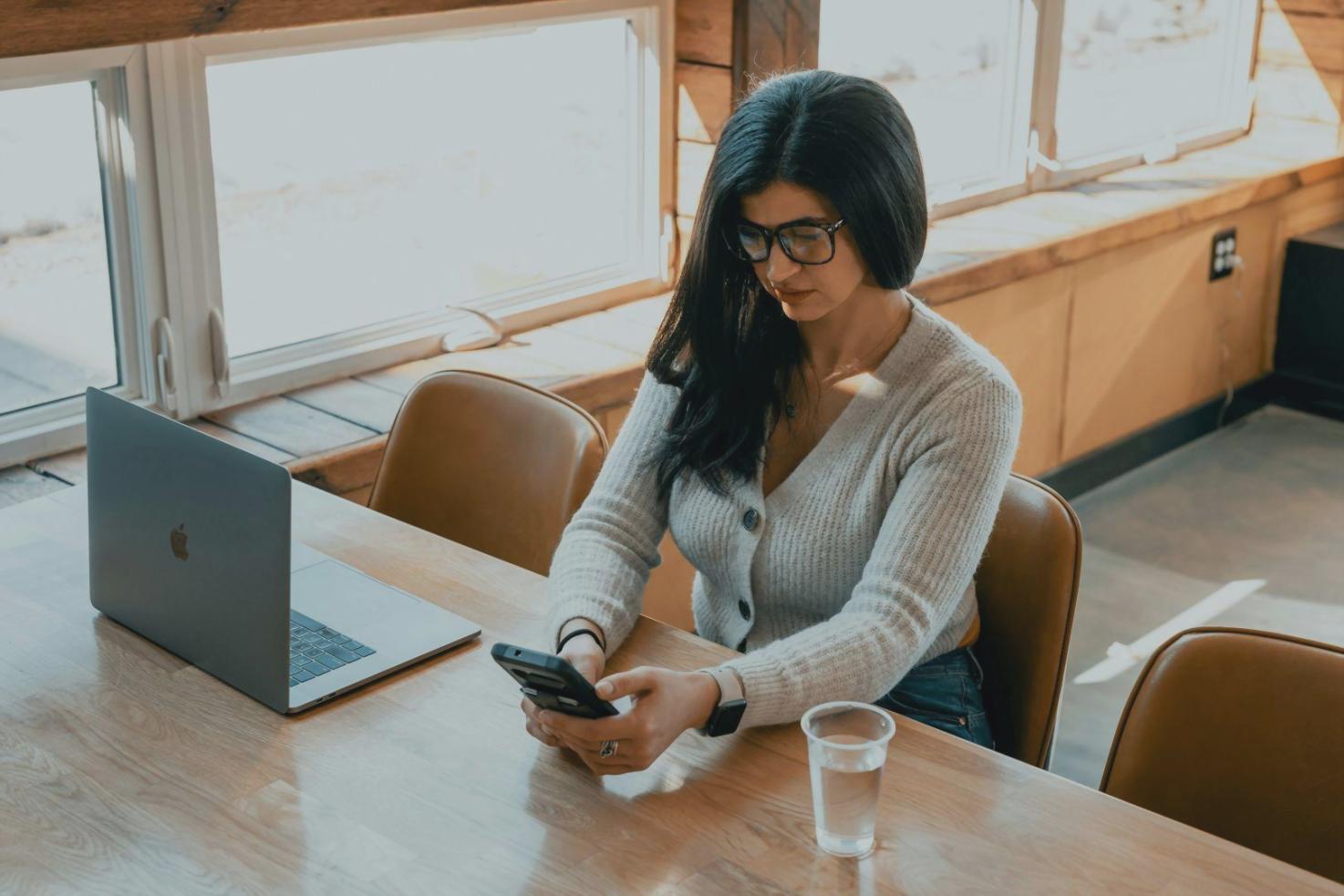 Ambiente di lavoro collaborativo che favorisce crescita personale